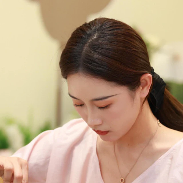 柚溪讲师形象照